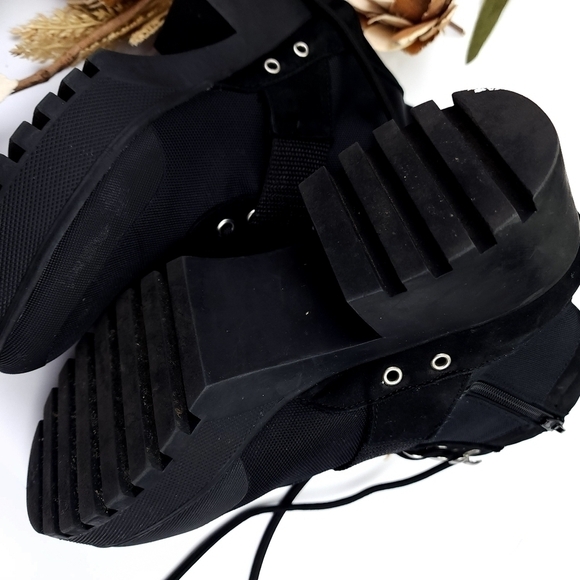 Steve Madden Sz 8.5m Black Platform Boots - Picture 10 of 13